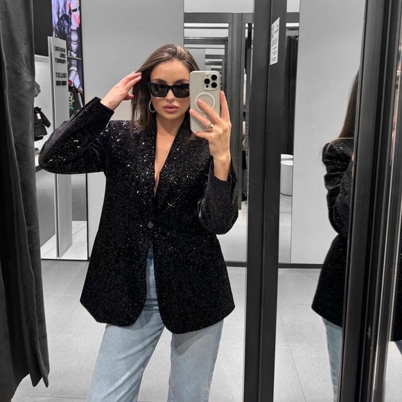 Zara velvet sequin blazer - Picture 3 of 6